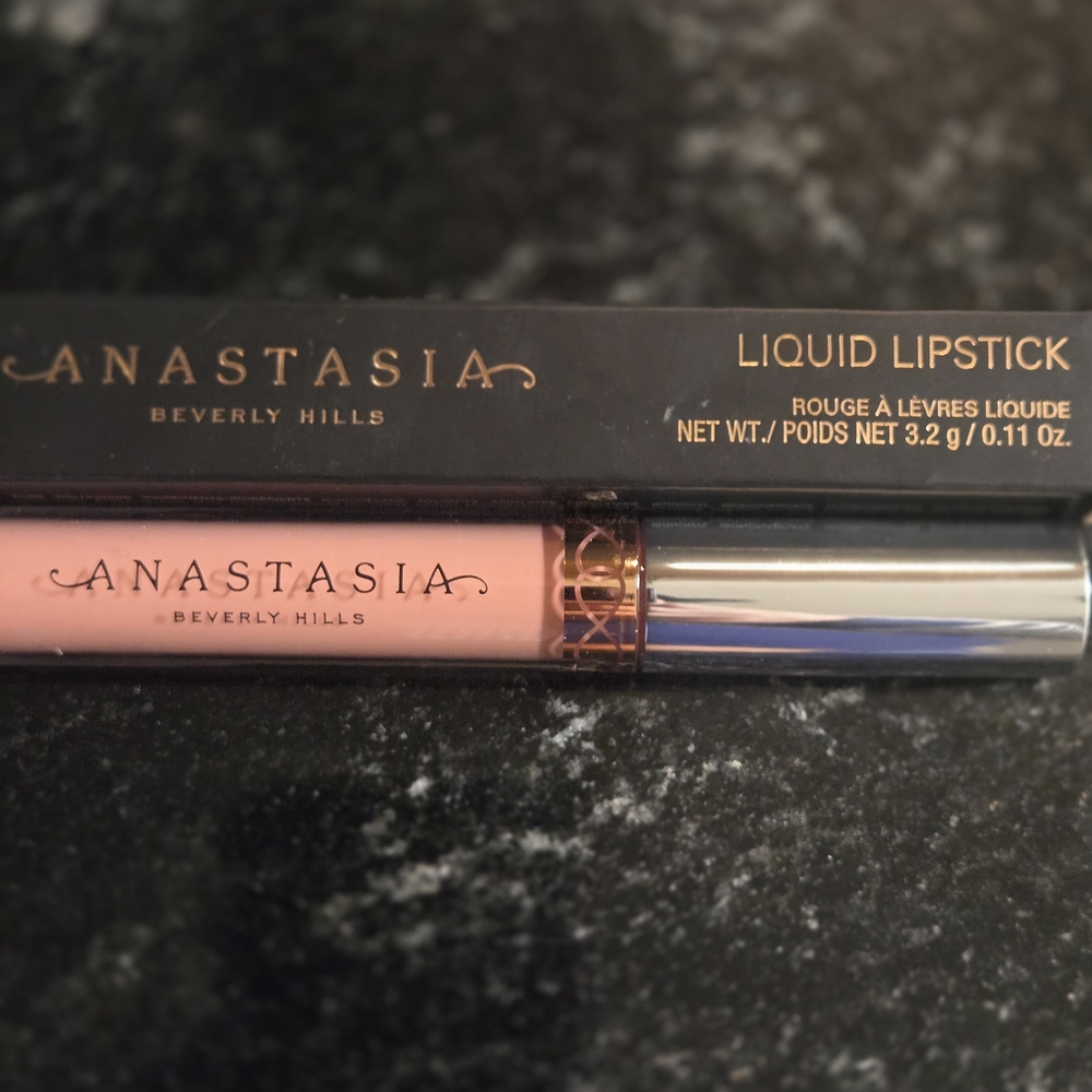 Anastasia Beverly Hills Liquid Lipstick - Soft Pink